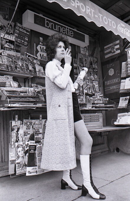 Modeaufnahme für das Warenhaus Rothaus, 1972.